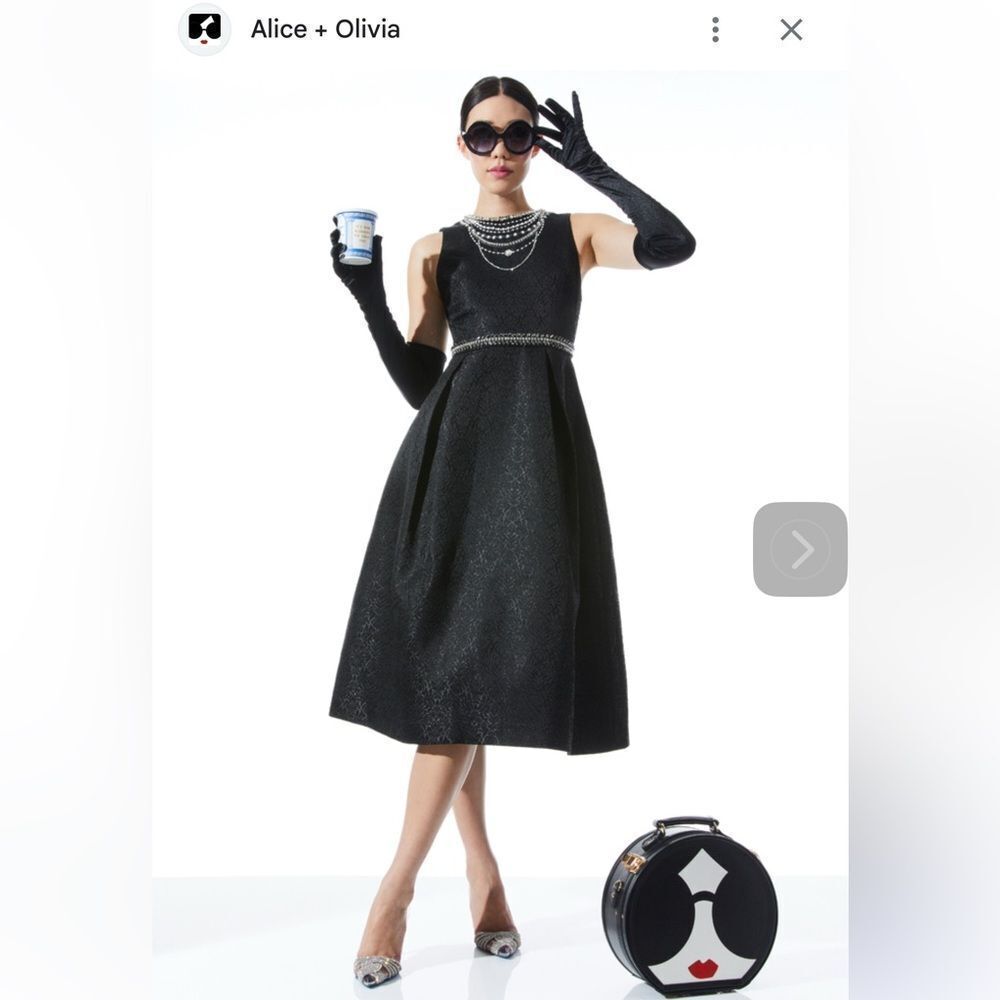 Alice + Olivia CHERRA PEARL NECK MIDI DRESS Black size 4 New with Tag